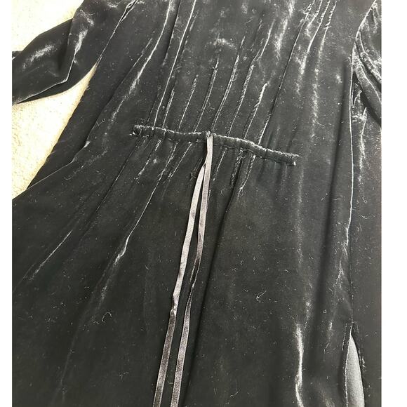 J.Jill: Luxe Velvet Black Velvet Pin Tuck Button Down Cardigan - Picture 3 of 5